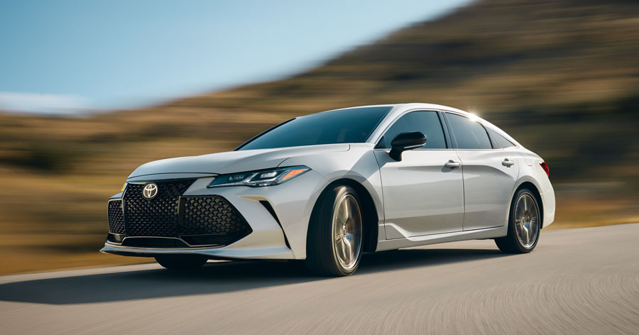 Reasons to Fall in Love with the 2019 Toyota Avalon - Fox Toyota of El ...