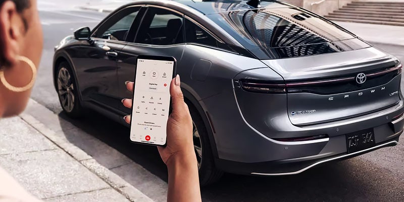 2025 Toyota Crown, Toyota app