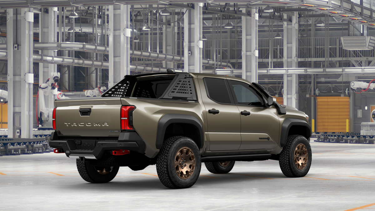 2026 Toyota Tacoma i-FORCE MAX Trailhunter