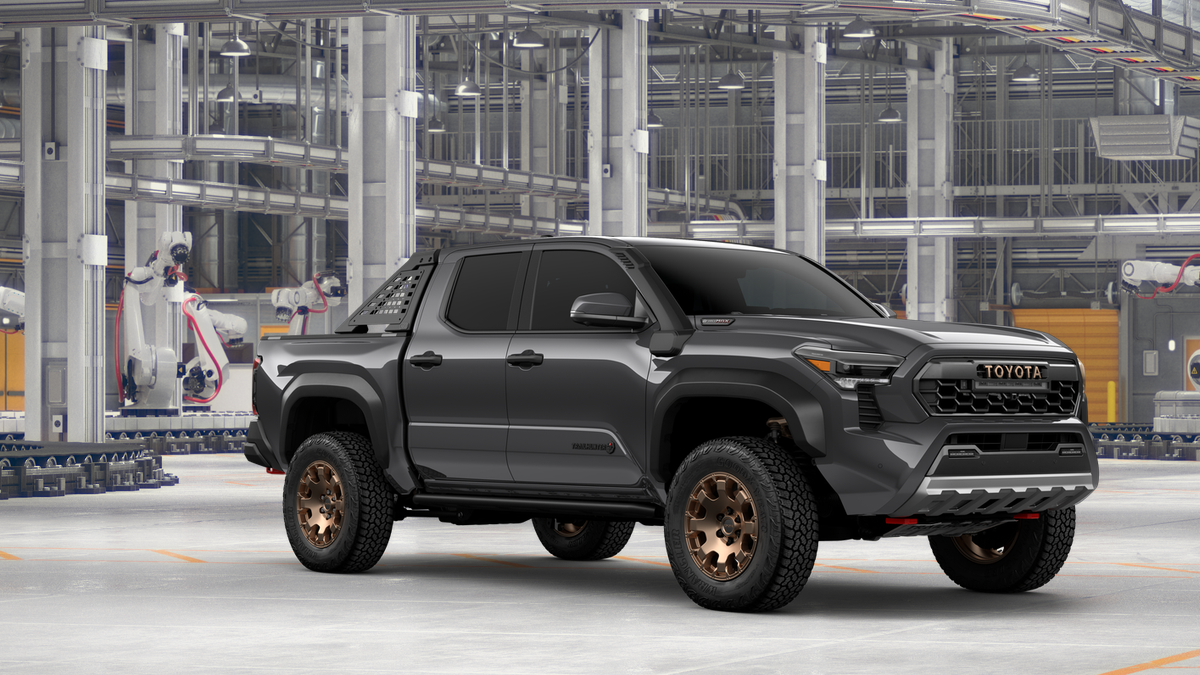 2026 Toyota Tacoma i-FORCE MAX Trailhunter