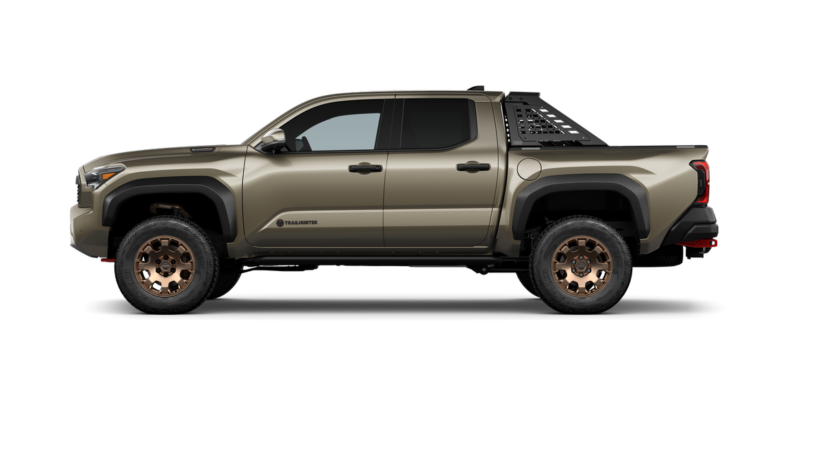 2026 Toyota Tacoma i-FORCE MAX Trailhunter
