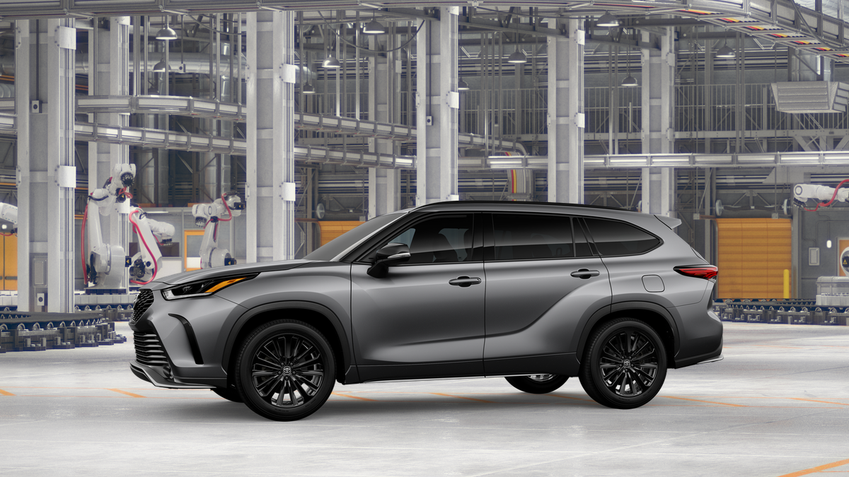 2026 Toyota Highlander XSE