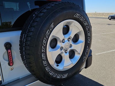 2013 Jeep Wrangler Unlimited Sahara Hardtop Lifted 4x4