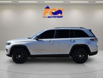 2023 Jeep Grand Cherokee Laredo 4WD