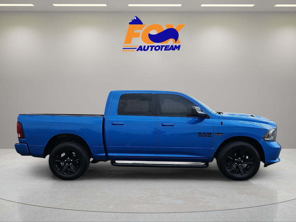 2018 RAM 1500 Sport Crew Cab 4WD w/Leather & NAV