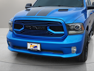 2018 RAM 1500 Sport Crew Cab 4WD w/Leather & NAV