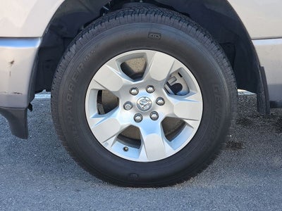 2024 RAM 1500 Big Horn Crew Cab 4WD 5.7L Hemi Hybrid
