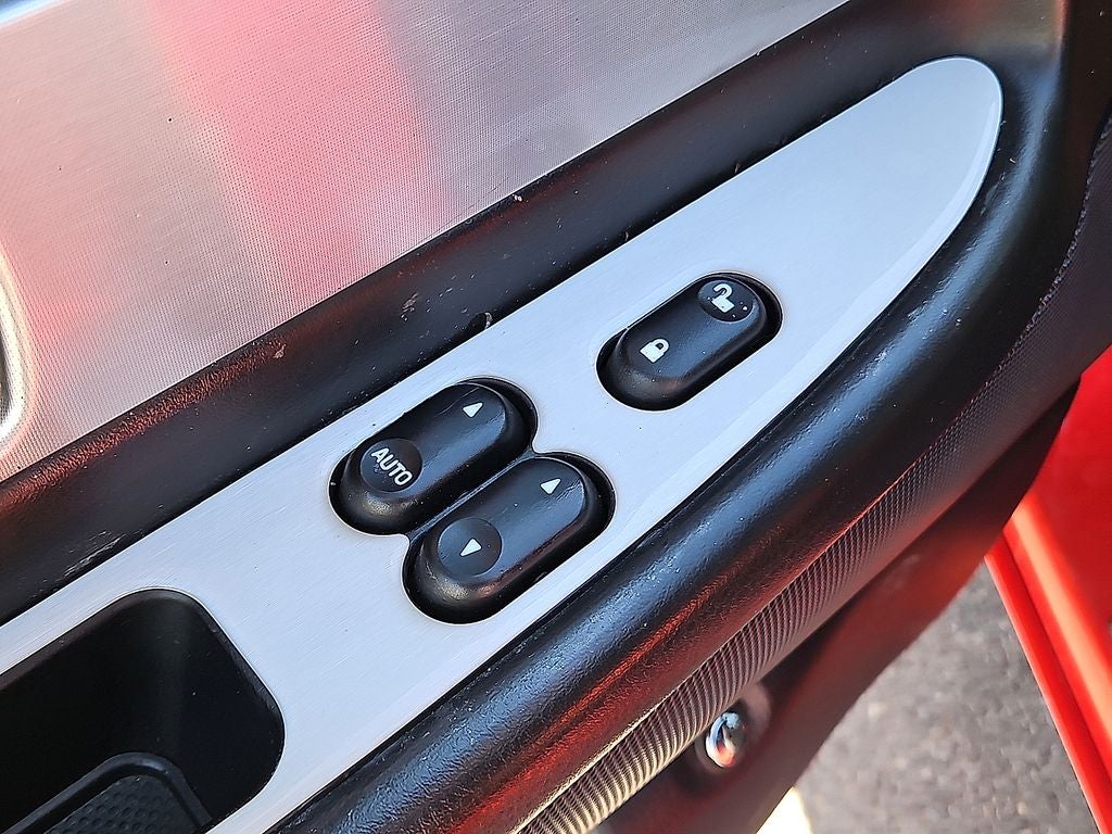 2003 Ford Thunderbird Base