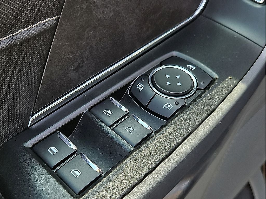 2025 Ford F-150 XLT SuperCrew 4WD