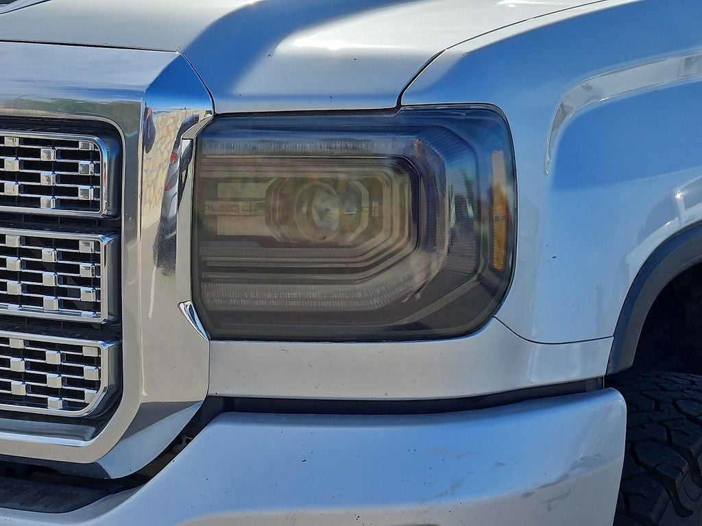 2018 GMC Sierra 3500HD Denali Diesel Crew Cab 4WD