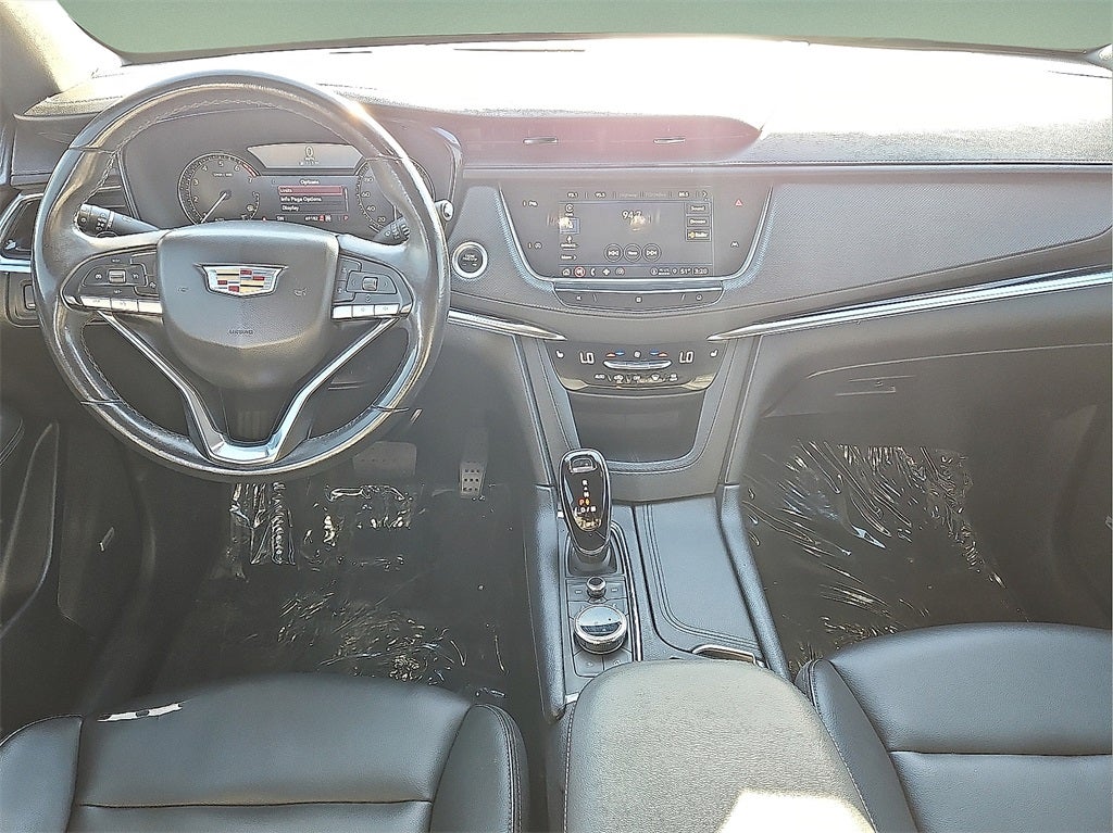 2021 Cadillac XT6 Luxury