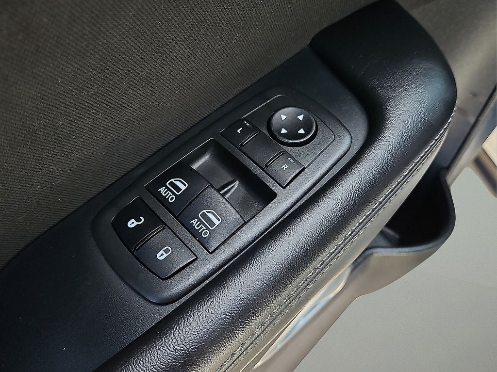 2022 Dodge Challenger R/T Shaker NAV/Performance Pkg.