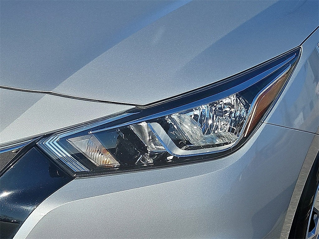 2021 Nissan Versa 1.6 S