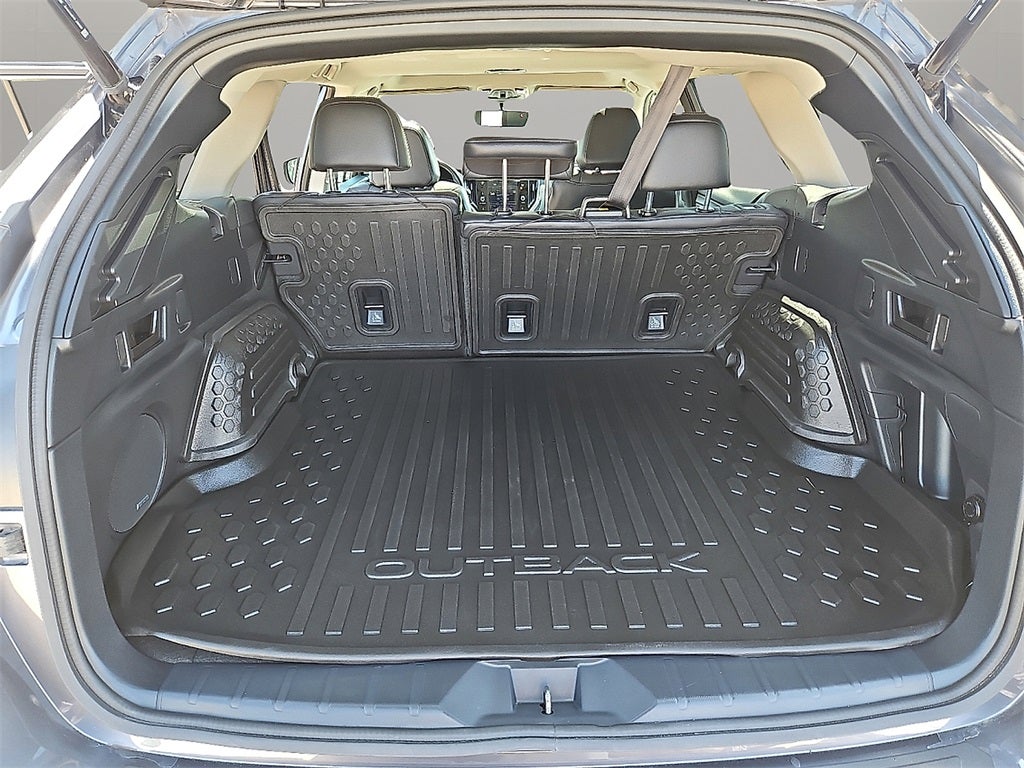 2022 Subaru Outback Limited XT