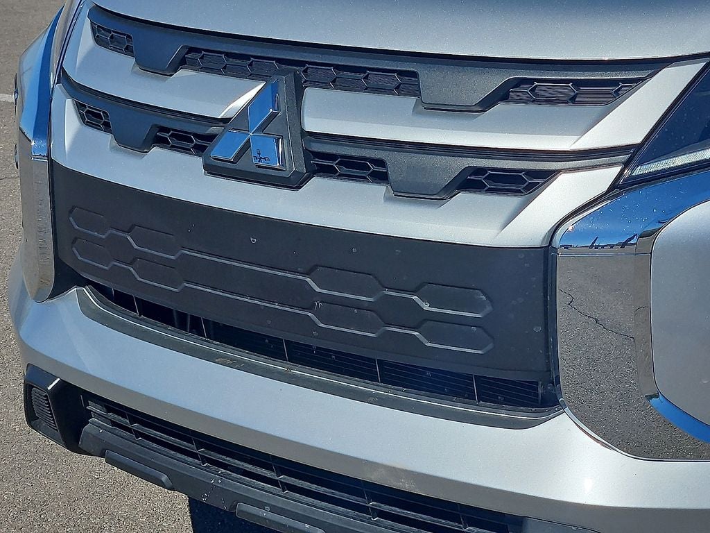 2025 Mitsubishi Outlander Sport 2.0 LE 4WD