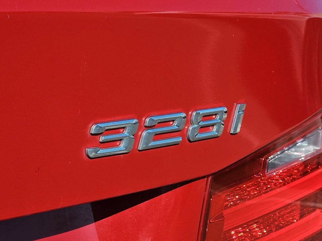2015 BMW 3 Series 328i