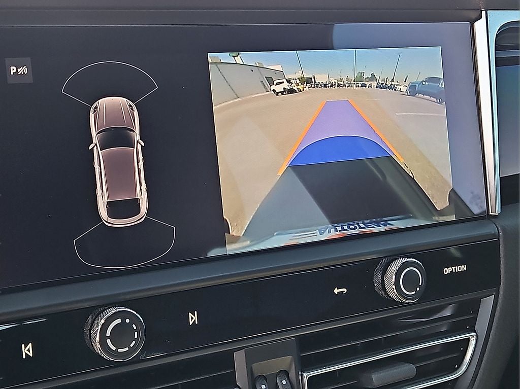 2023 Porsche Macan AWD