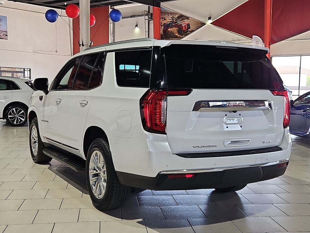 2023 GMC Yukon SLT