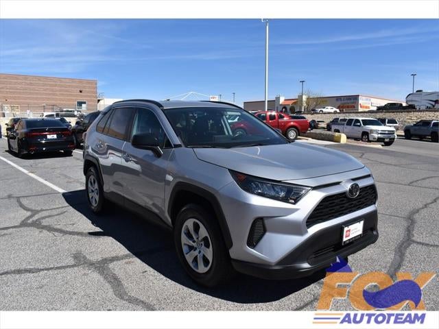 2019 Toyota RAV4 LE FWD's photo