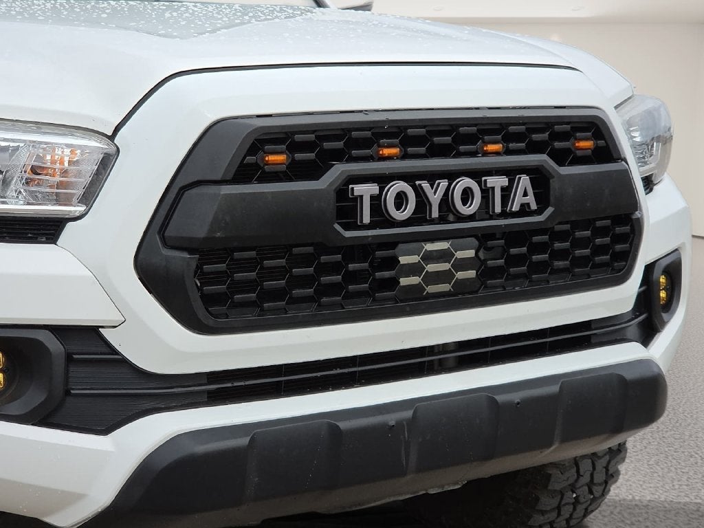 2022 Toyota Tacoma TRD Off-Road V6