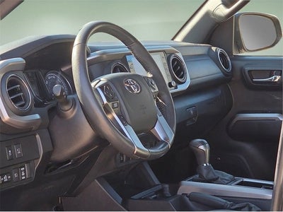 2022 Toyota Tacoma Limited V6