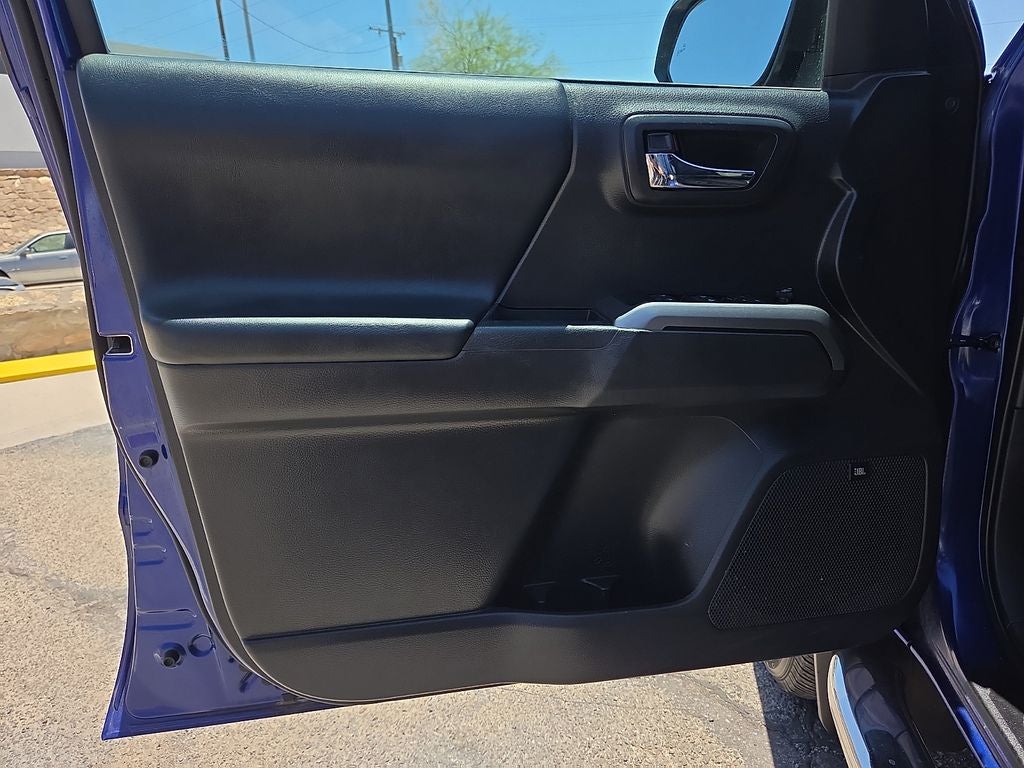 2023 Toyota Tacoma Limited V6
