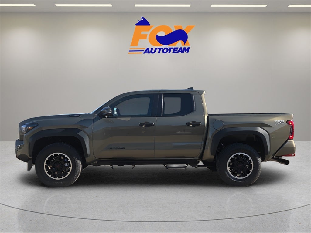 2026 Toyota Tacoma Hybrid TRD Off Road