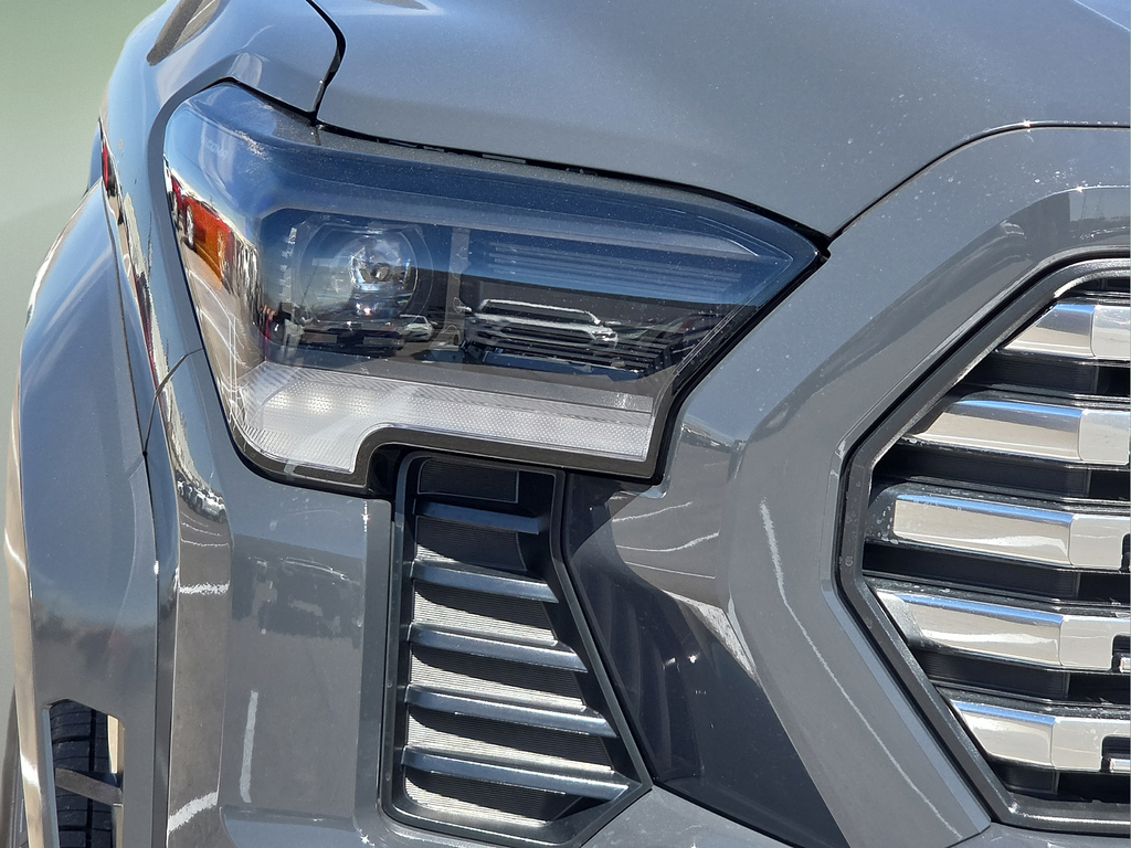 2026 Toyota Tacoma Hybrid Limited