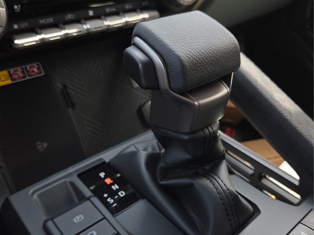 2026 Toyota Tacoma Hybrid Trailhunter