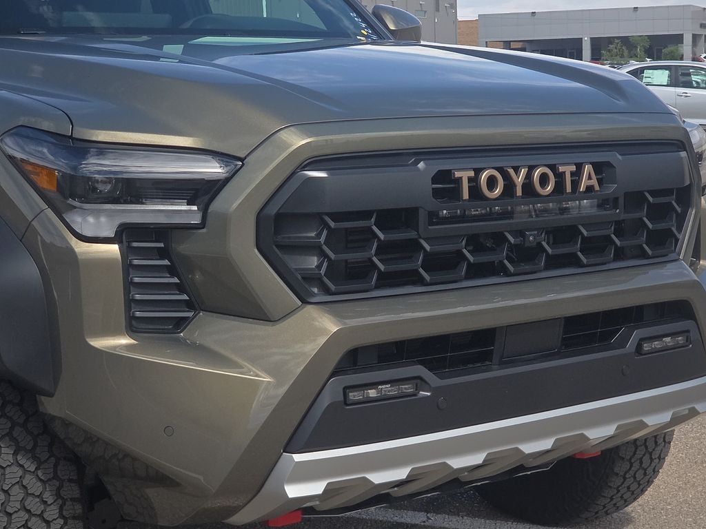 2026 Toyota Tacoma Hybrid Trailhunter