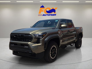 2026 Toyota Tacoma Hybrid TRD Off Road