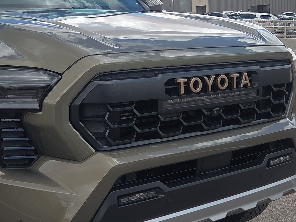 2026 Toyota Tacoma Hybrid Trailhunter