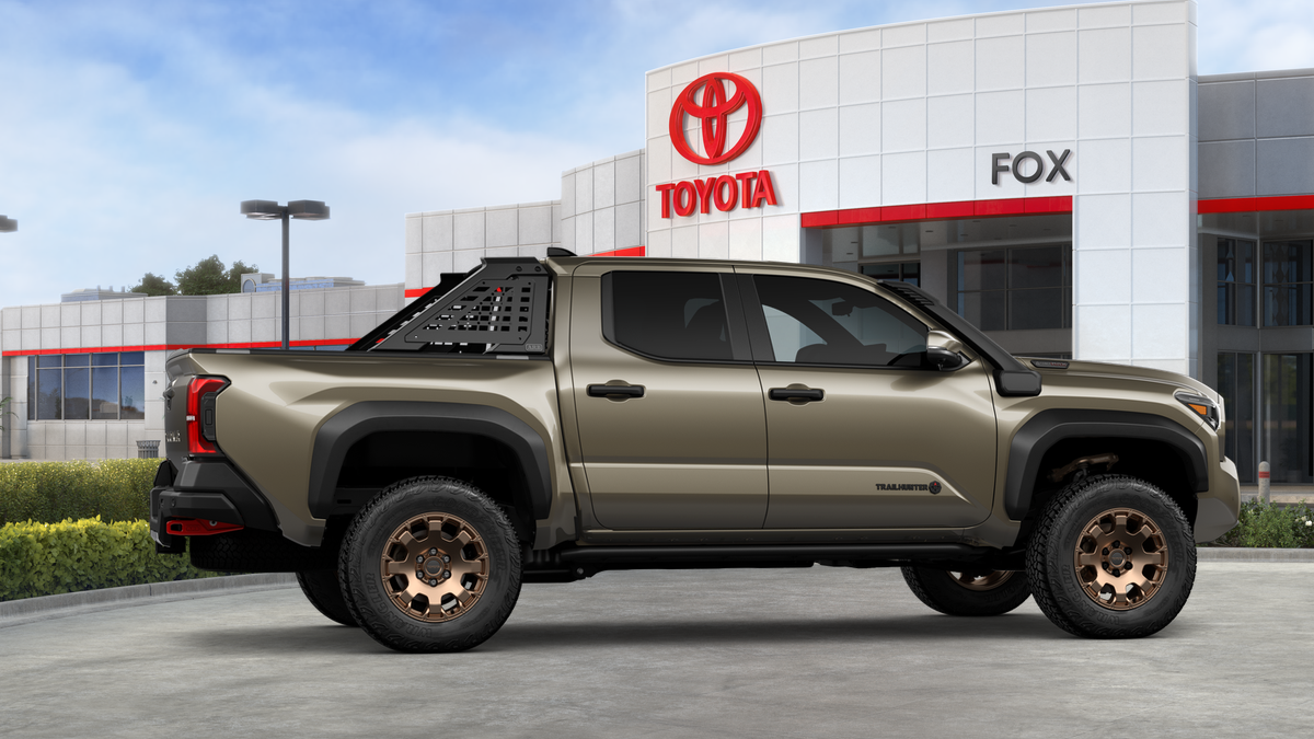 2026 Toyota Tacoma Hybrid Trailhunter