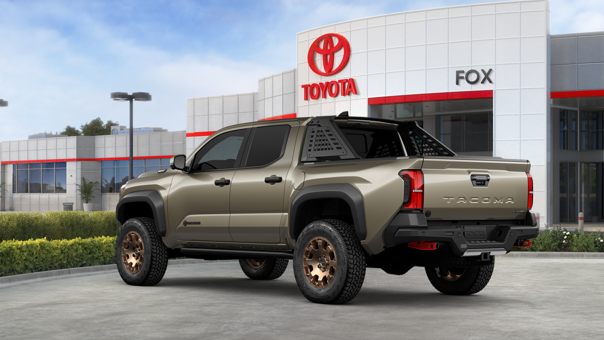 2026 Toyota Tacoma Hybrid Trailhunter