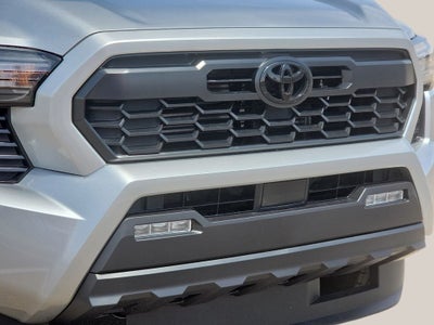 2026 Toyota Tacoma Hybrid TRD Off Road