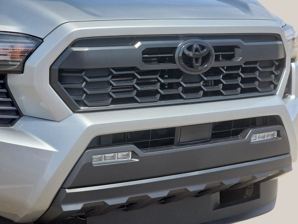 2026 Toyota Tacoma Hybrid TRD Off Road