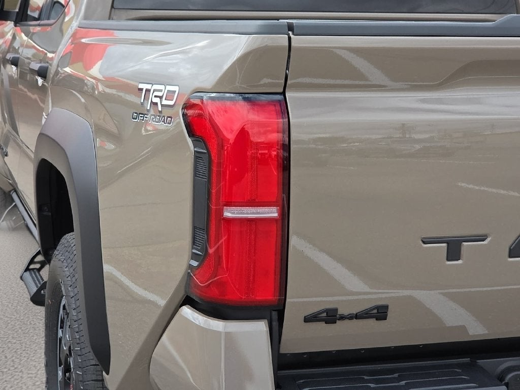 2026 Toyota Tacoma Hybrid TRD Off Road
