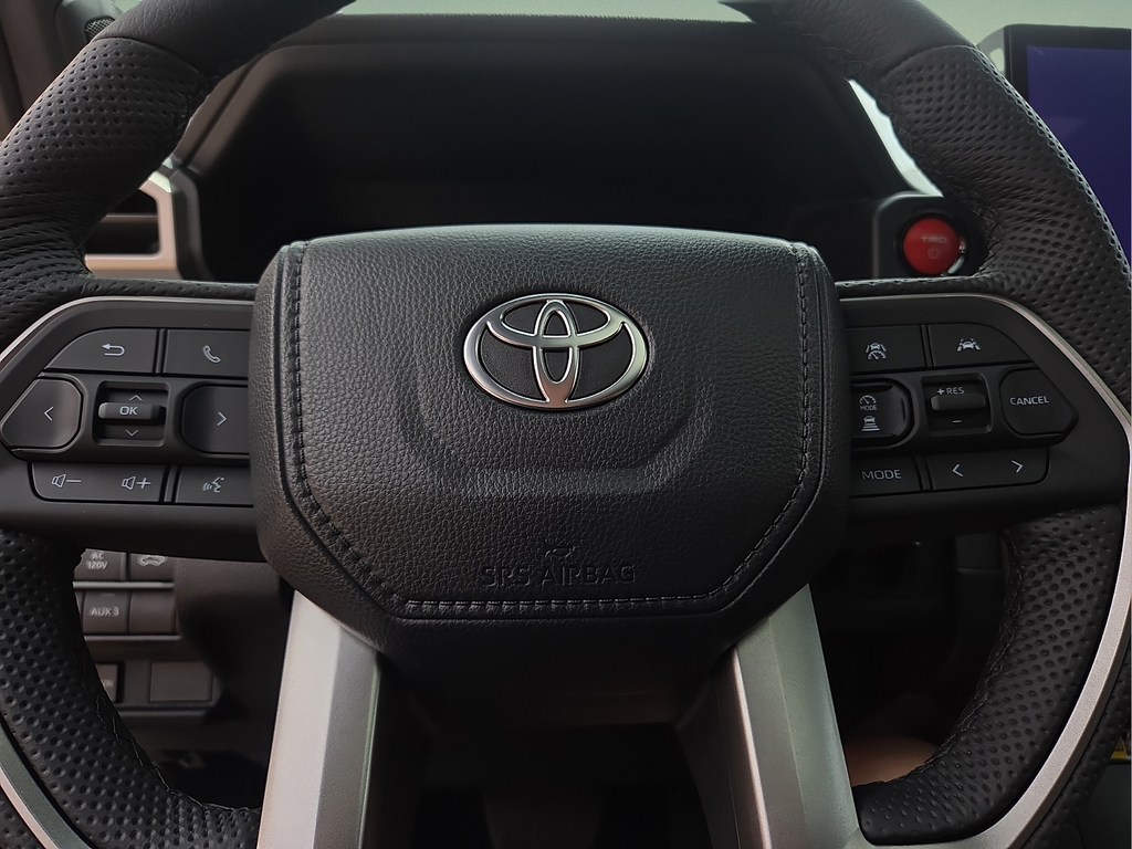 2026 Toyota Tacoma Hybrid TRD Off Road