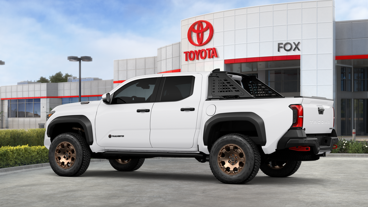 2026 Toyota Tacoma Hybrid Trailhunter