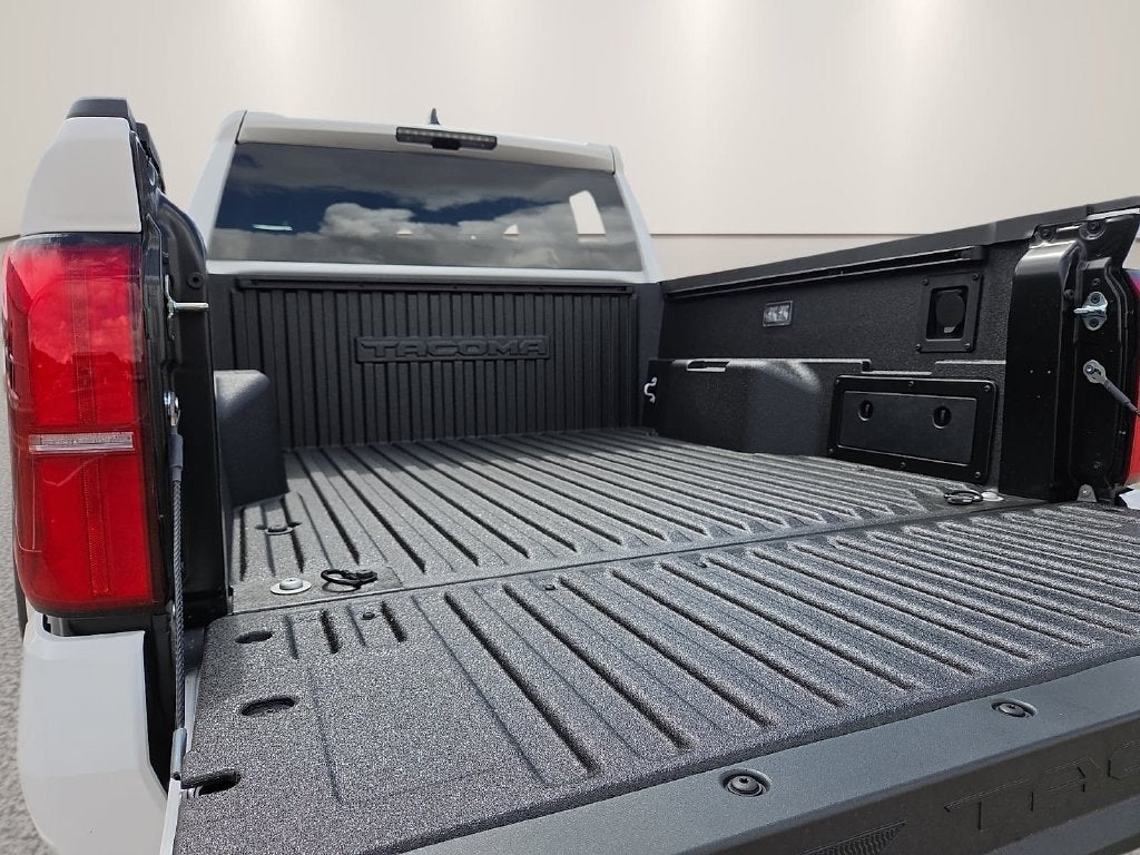 2026 Toyota Tacoma Hybrid TRD Off Road
