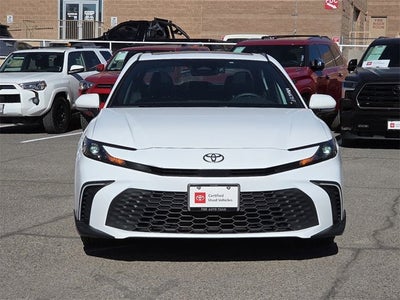 2025 Toyota Camry SE