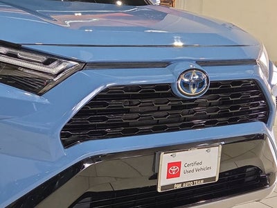 2022 Toyota RAV4 Hybrid SE