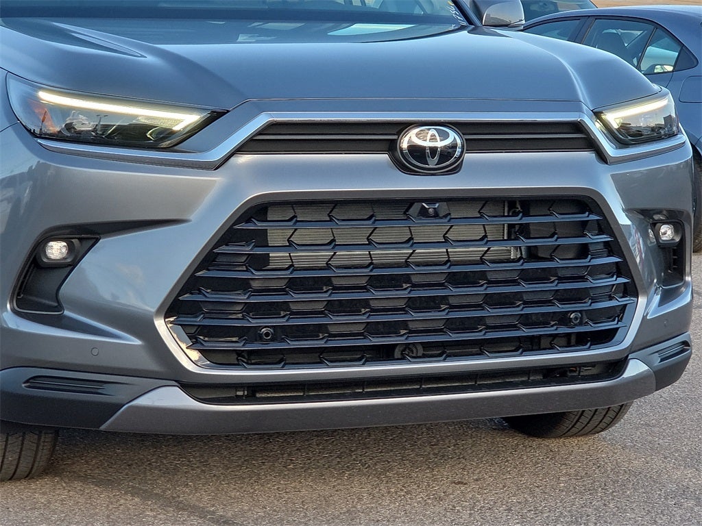 2026 Toyota Grand Highlander Hybrid Limited