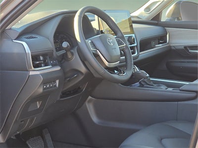 2026 Toyota Grand Highlander Hybrid Limited