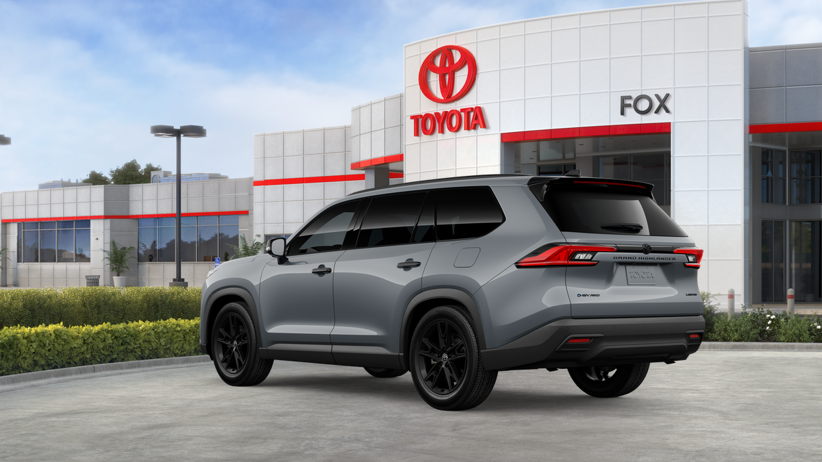 2026 Toyota Grand Highlander Hybrid Nightshade Edition