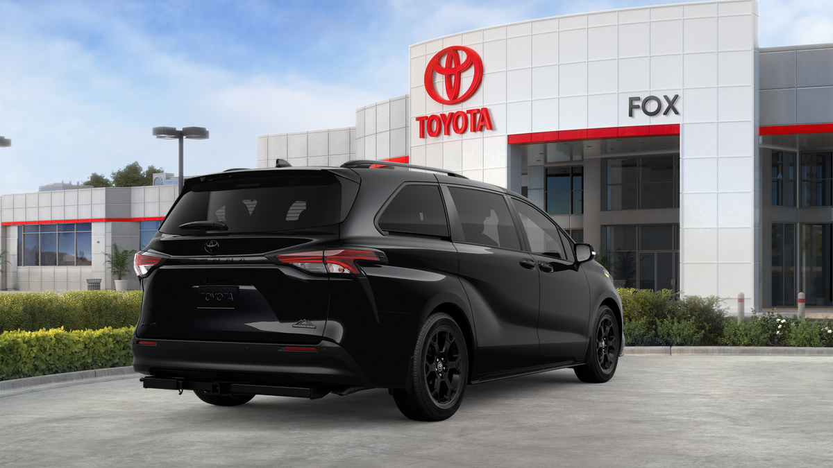 2026 Toyota Sienna Woodland Edition 7 Passenger