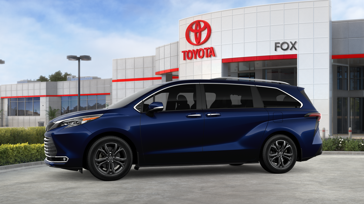 2026 Toyota Sienna Platinum 7 Passenger