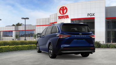 2026 Toyota Sienna Platinum 7 Passenger