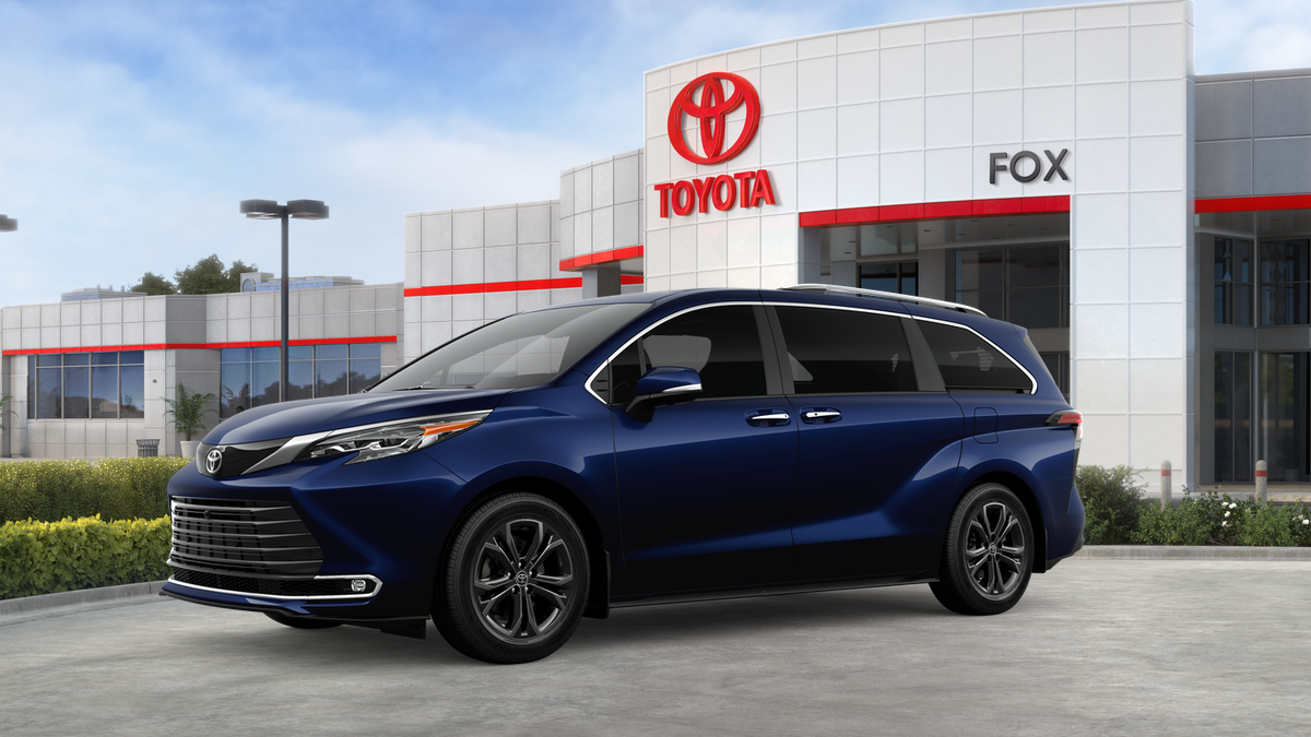 2026 Toyota Sienna Platinum 7 Passenger