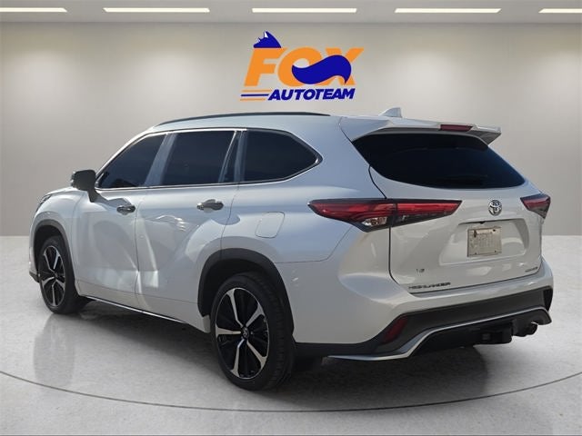 2022 Toyota Highlander XSE